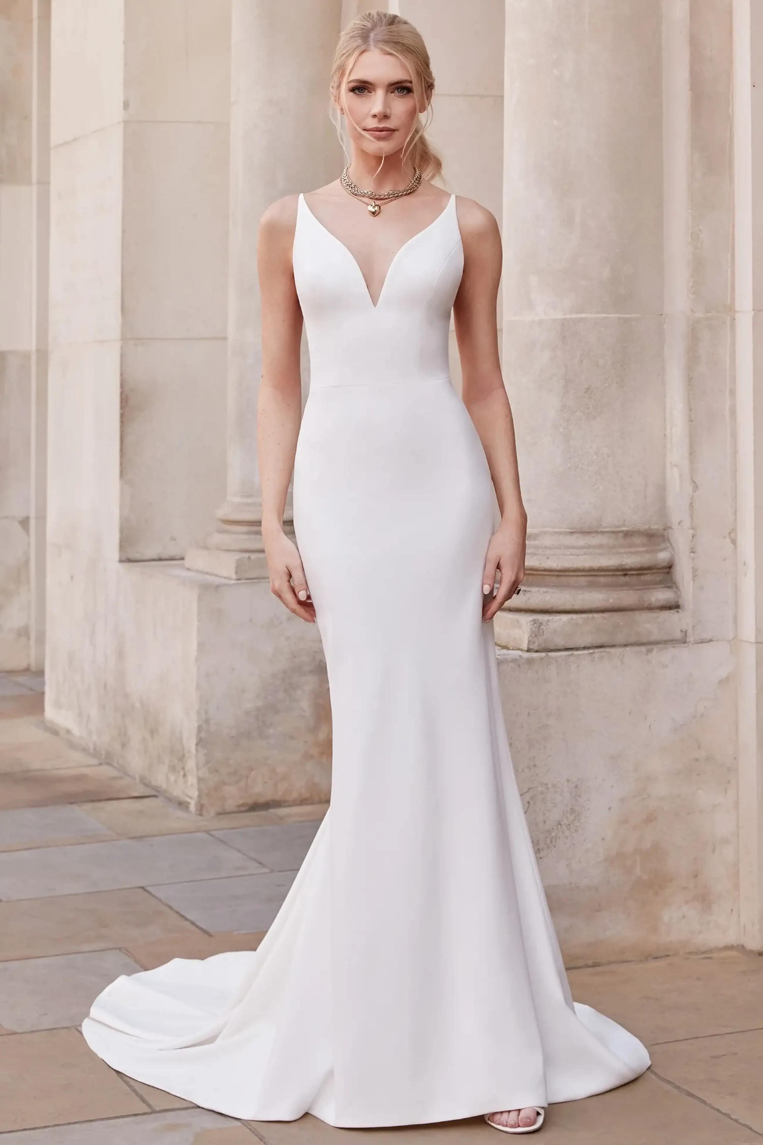 When To Buy A Wedding Dress Image